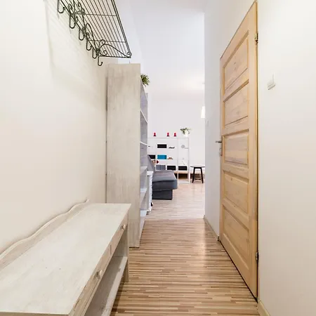 Apartmán Lazarz Homely Studio *